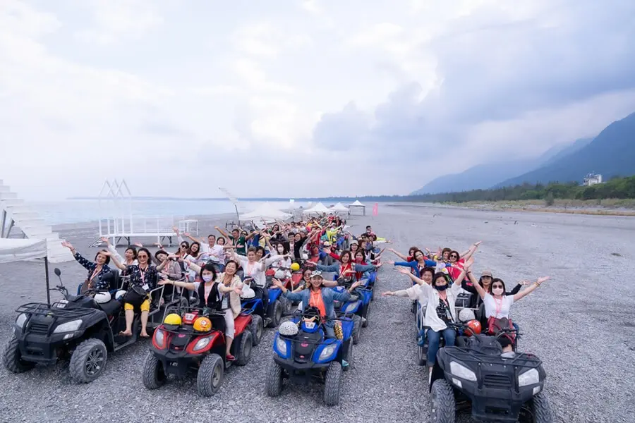 img-2022_02-hua-dong_01