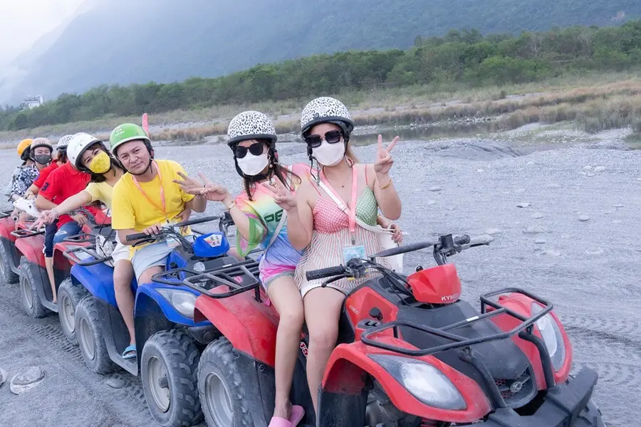 img-2022_02-hua-dong_02